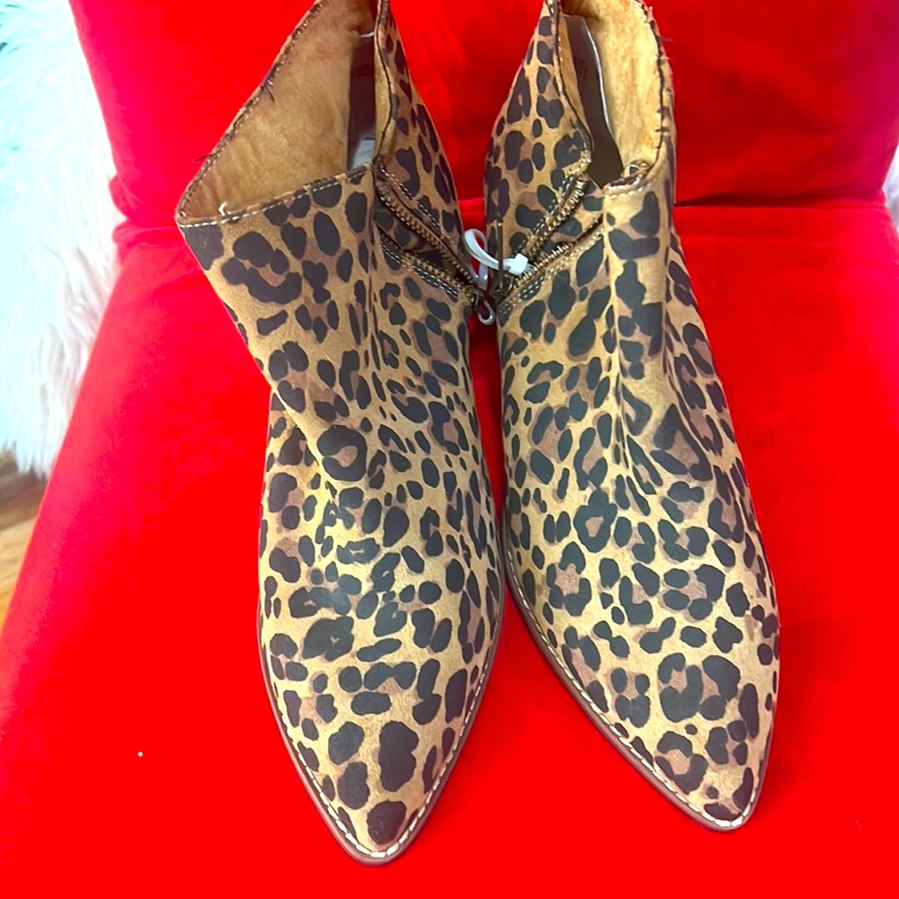 Leopard short boots by SEYCHELLES